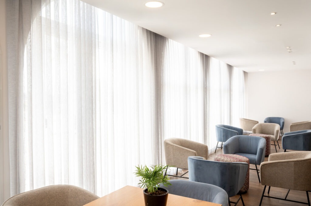Neve tamar_Lobby_04