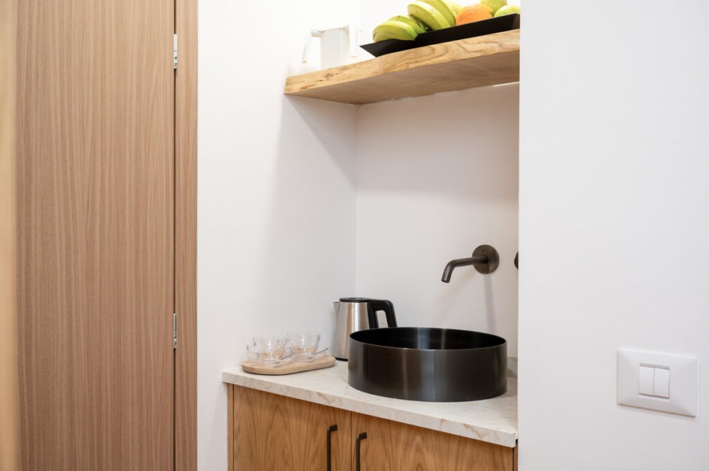 Neve tamar_room_06